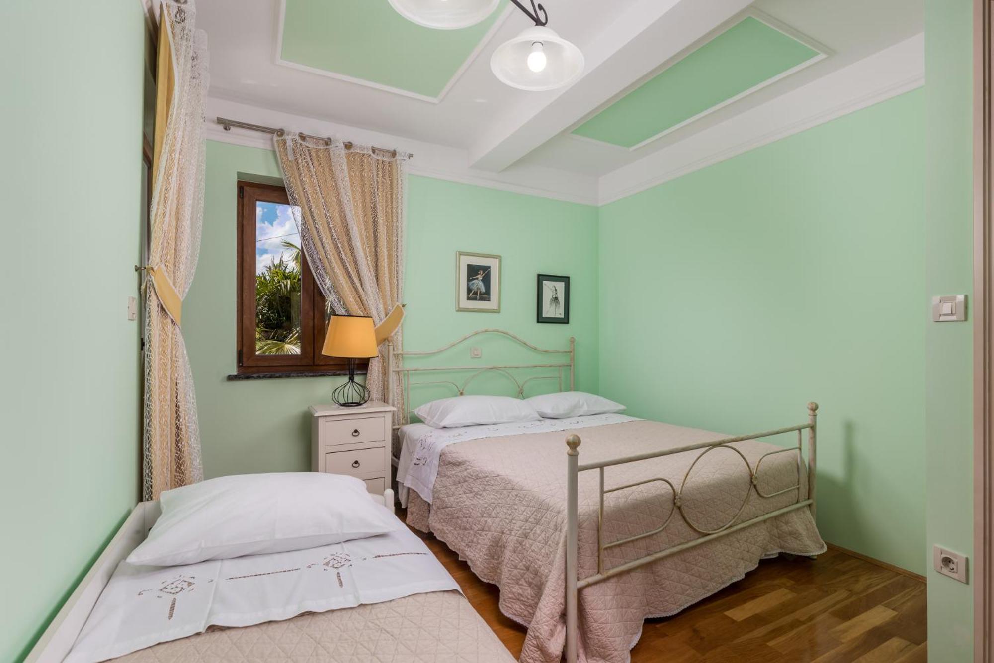 Apartment Patricia Rijeka Exterior photo