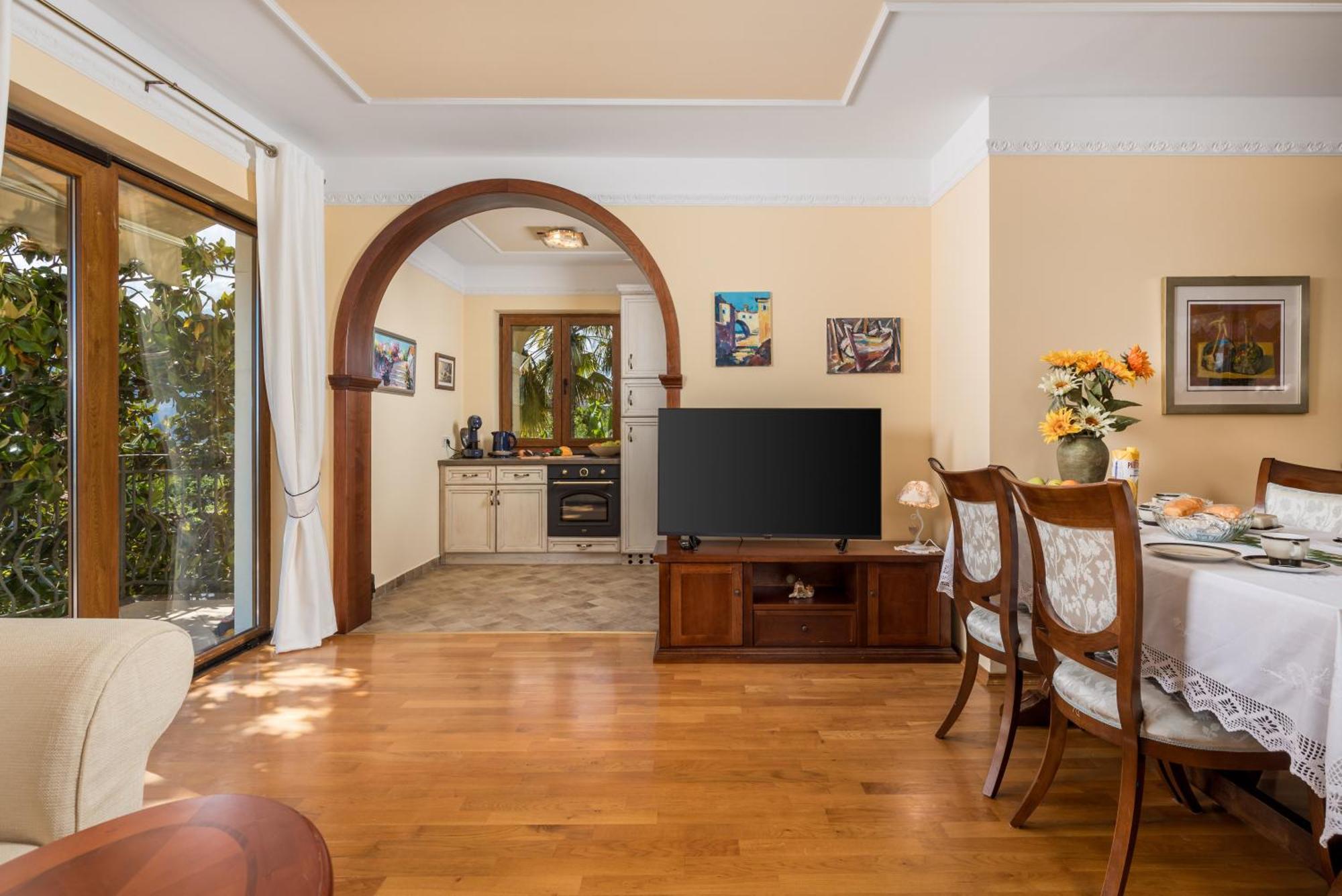 Apartment Patricia Rijeka Exterior photo