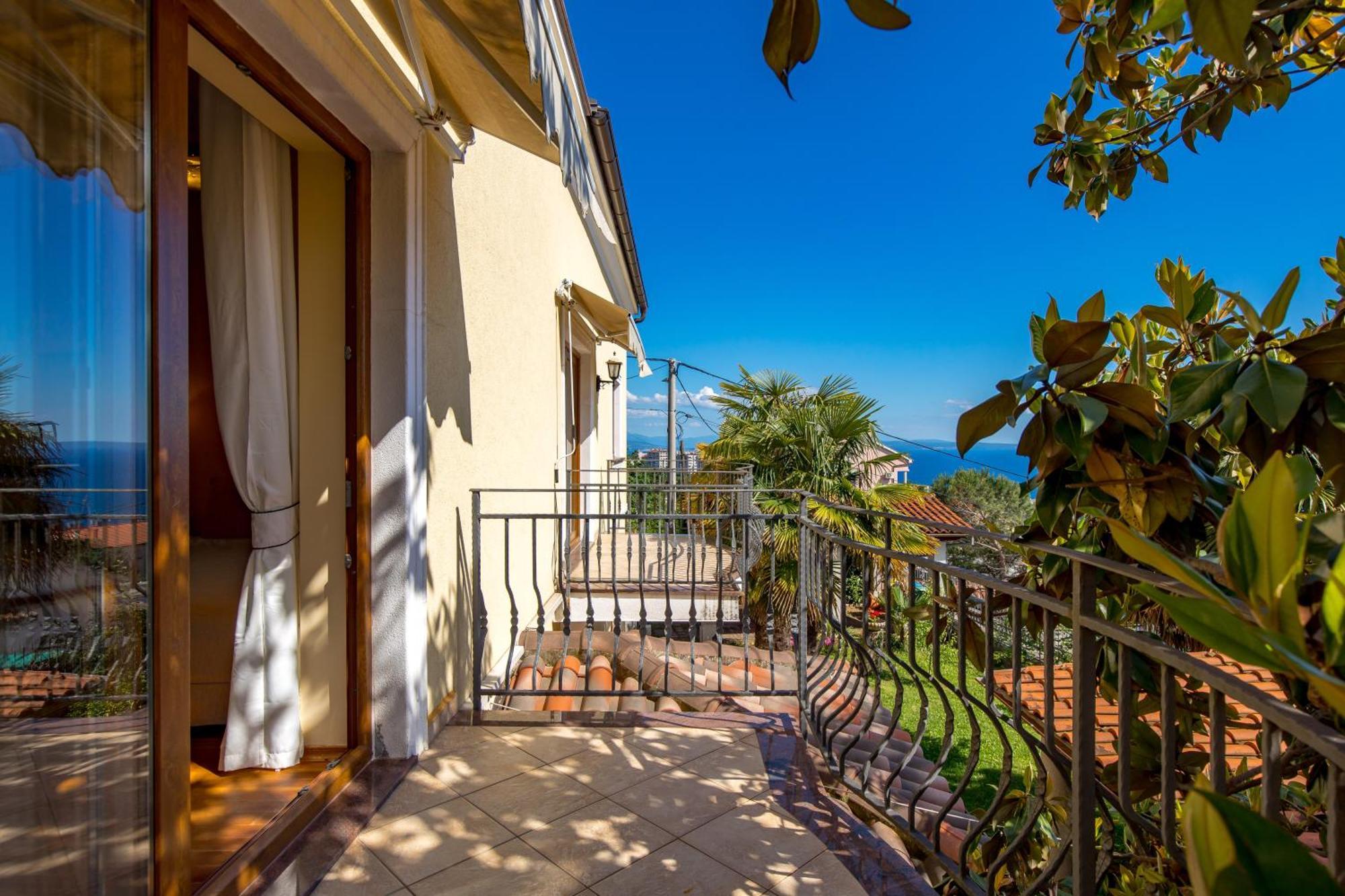 Apartment Patricia Rijeka Exterior photo